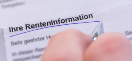 Das Bild zeigt ein Foto der Renteninformation